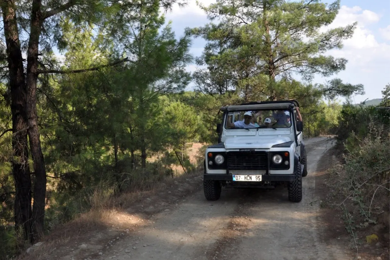 jeepSafari Tour