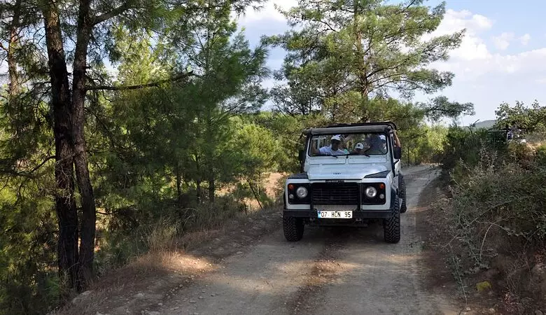 jeepSafari